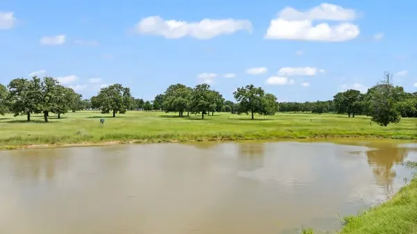 705 Antioch Road Paige, TX 78659