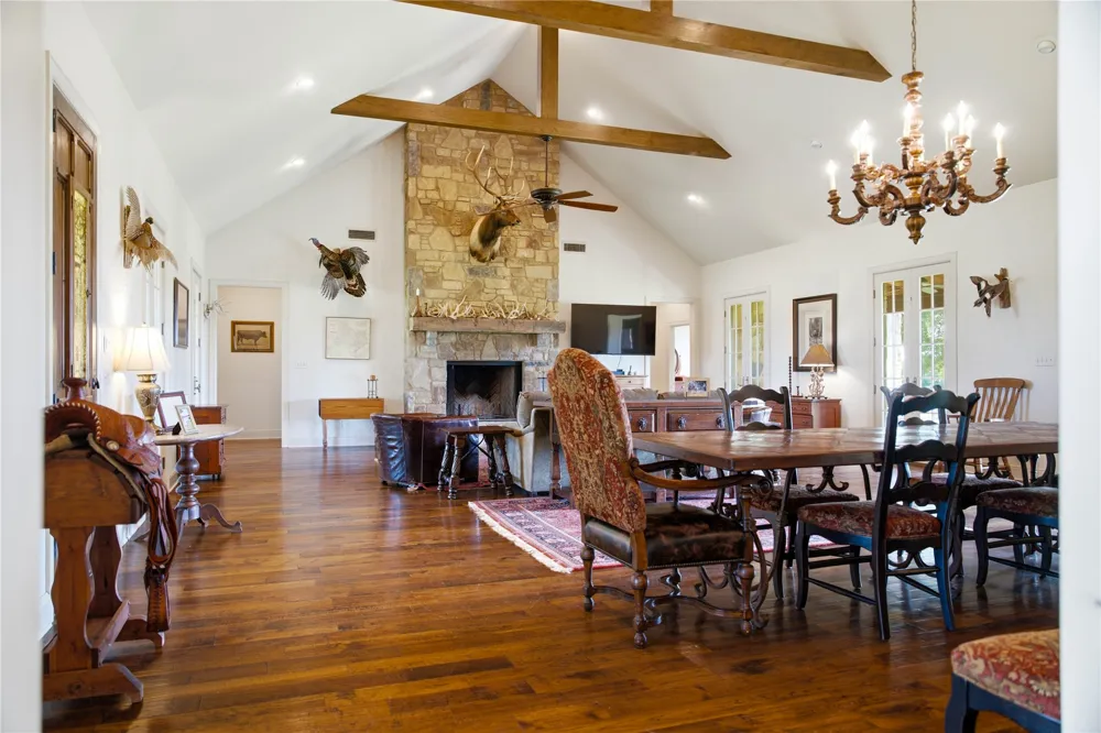 705 Antioch Road Paige, TX 78659