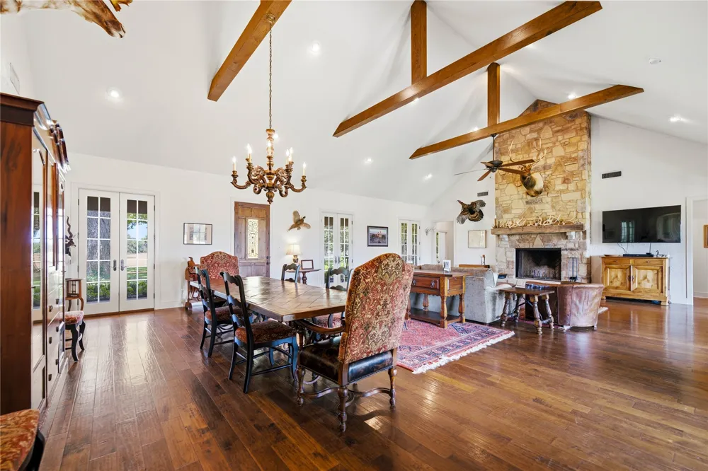 705 Antioch Road Paige, TX 78659