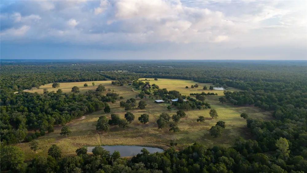 705 Antioch Road Paige, TX 78659