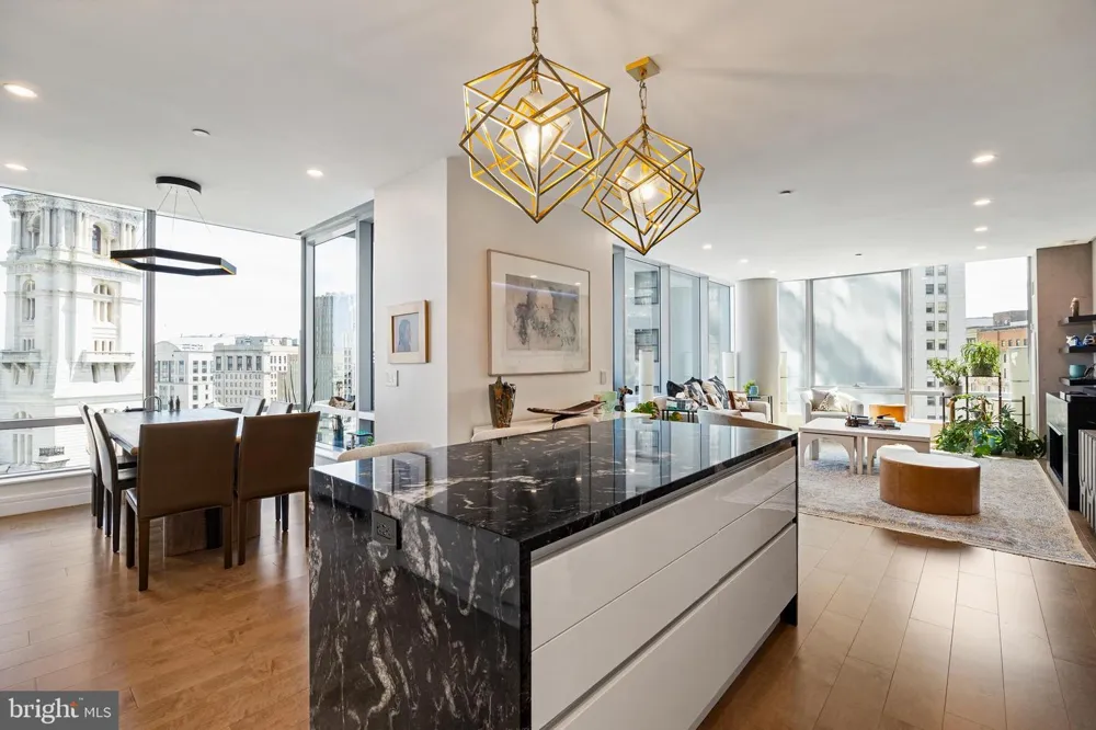 1414 S PENN SQUARE #22B Philadelphia, PA 19102