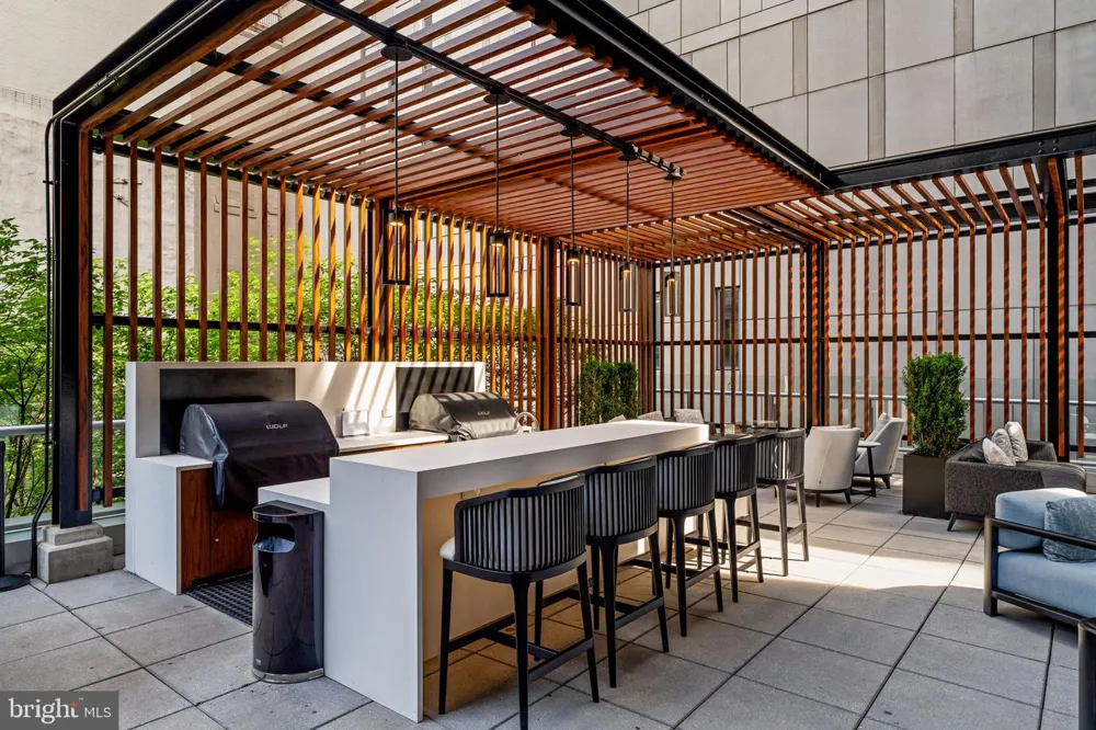 1414 S PENN SQUARE #22B Philadelphia, PA 19102