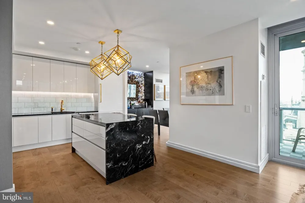 1414 S PENN SQUARE #22B Philadelphia, PA 19102