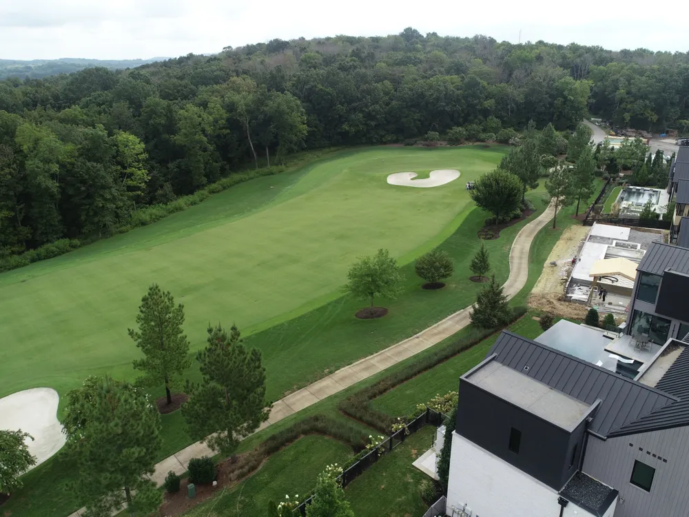 8020 Backwoods Pvt Dr College Grove, TN 37046