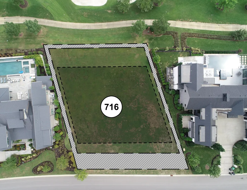 8020 Backwoods Pvt Dr College Grove, TN 37046