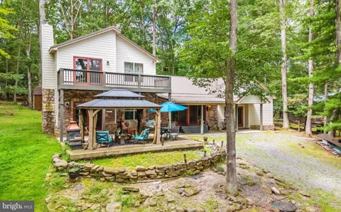 495 WHITE OAK DRIVE