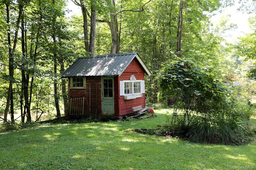 66 Raspberry Park Road Long Eddy, NY 12760