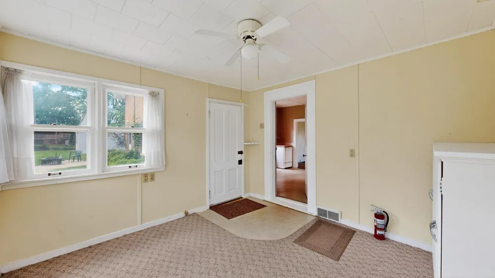 130,132,202 Winona Street SE Chatfield, MN 55923