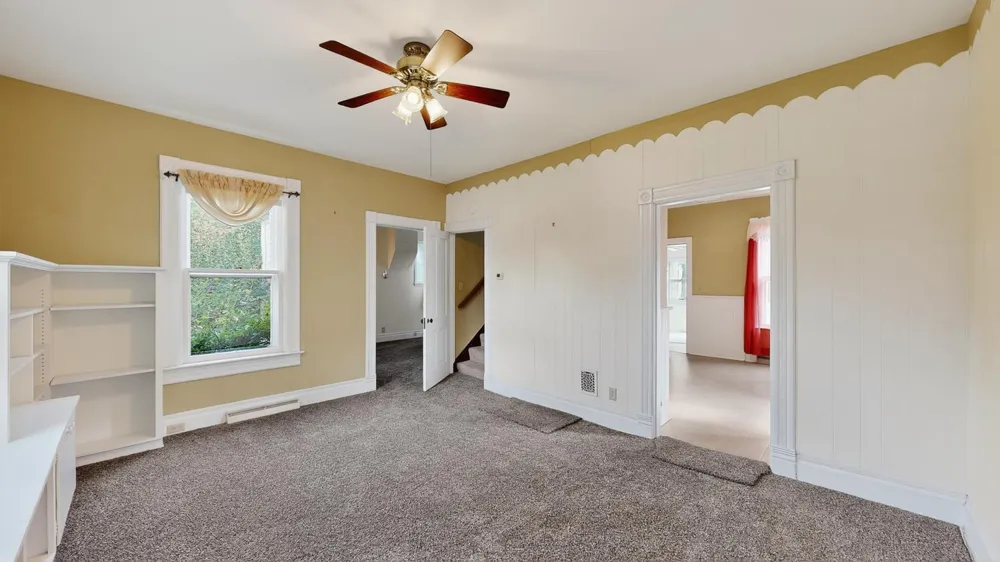 130,132,202 Winona Street SE Chatfield, MN 55923