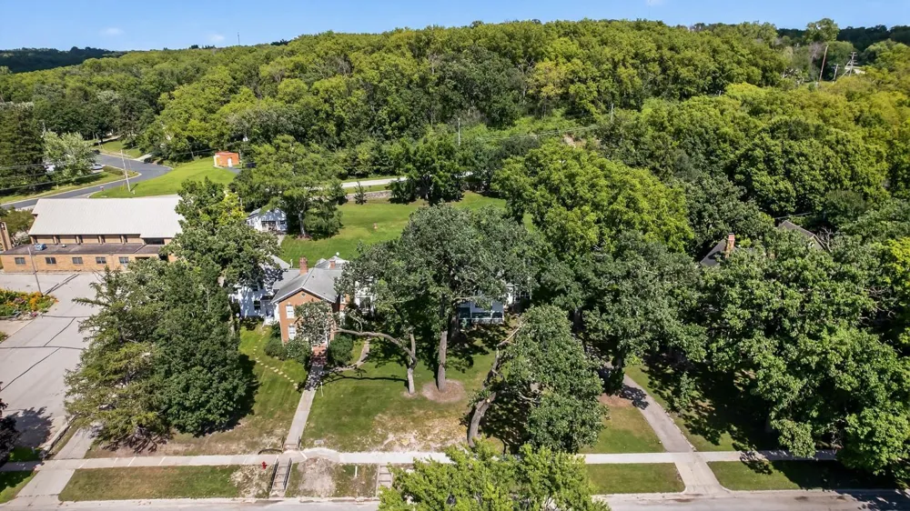 130,132,202 Winona Street SE Chatfield, MN 55923