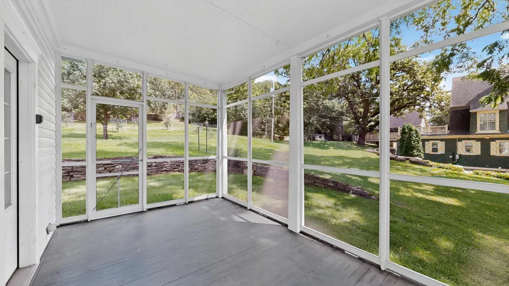 130,132,202 Winona Street SE Chatfield, MN 55923