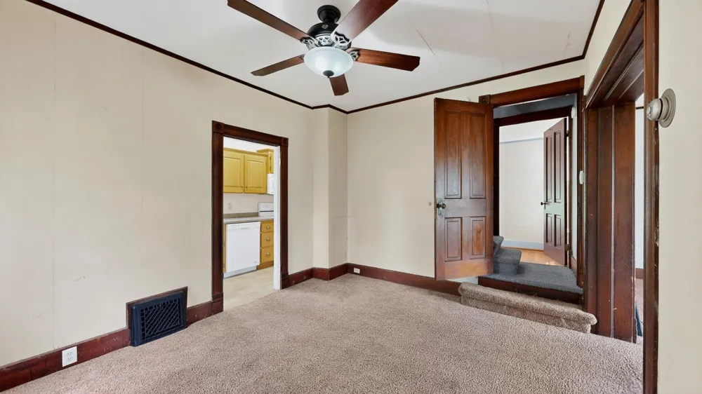 130,132,202 Winona Street SE Chatfield, MN 55923