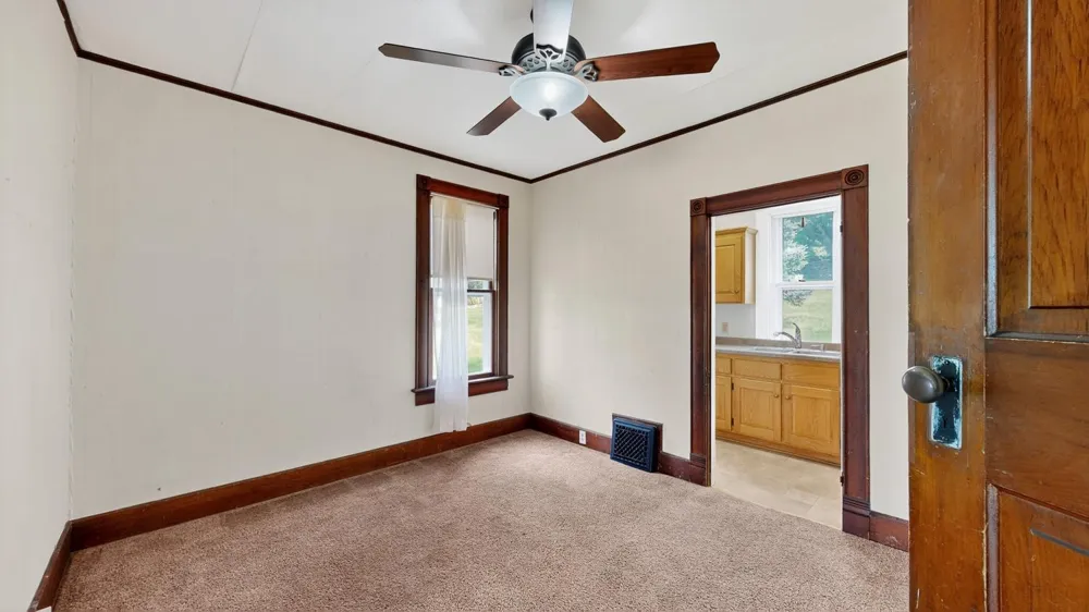 130,132,202 Winona Street SE Chatfield, MN 55923