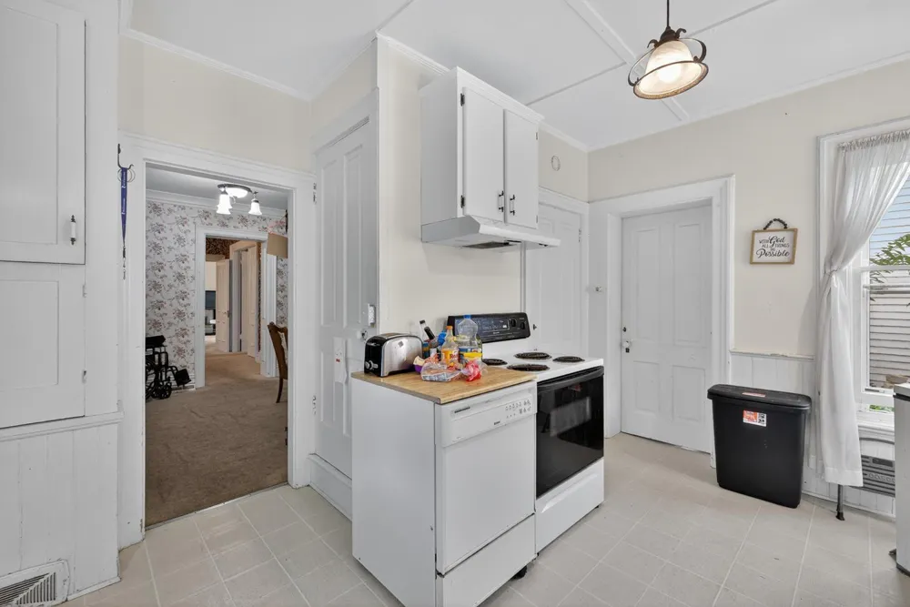 130,132,202 Winona Street SE Chatfield, MN 55923