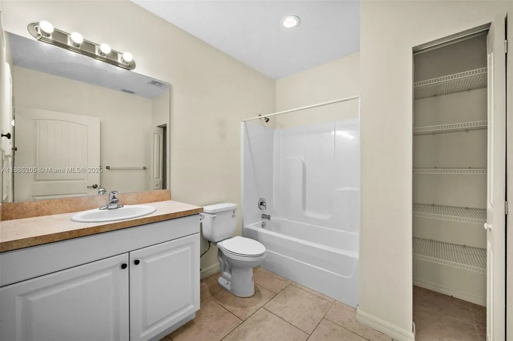 4178 Mermell Circ North Port, FL 34291