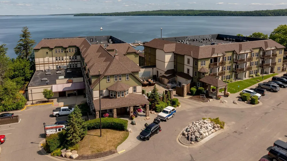 500 Cleveland Blvd #2407 Walker, MN 56484