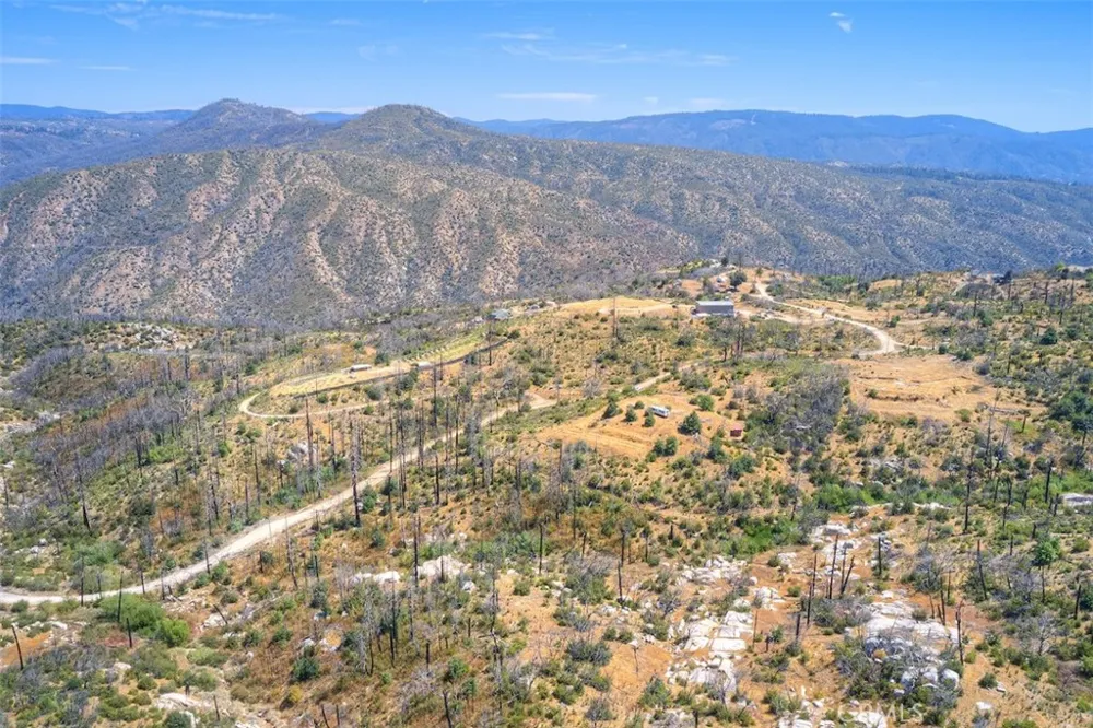 186 Harrison Springs Road Berry Creek, CA 95916
