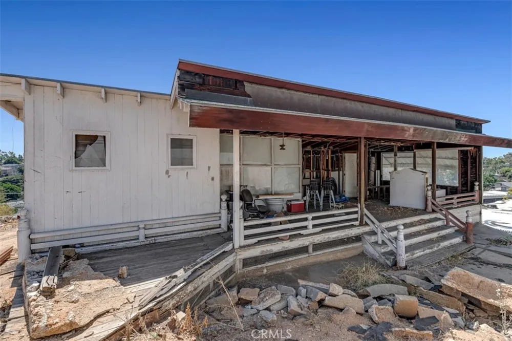 114 Bonnie Beach Place East Los Angeles, CA 90063