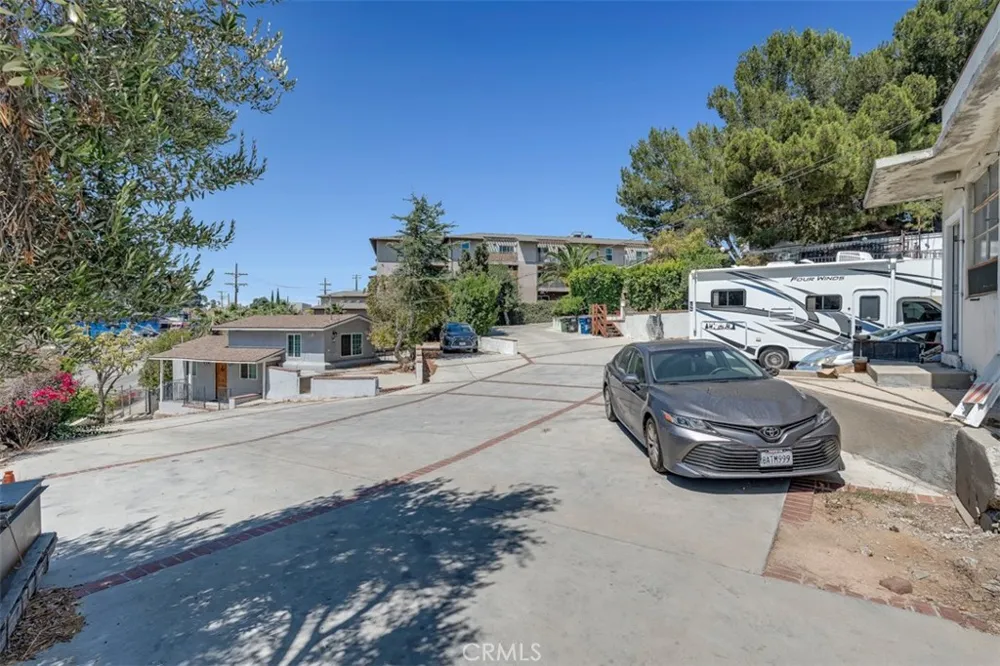 114 Bonnie Beach Place East Los Angeles, CA 90063