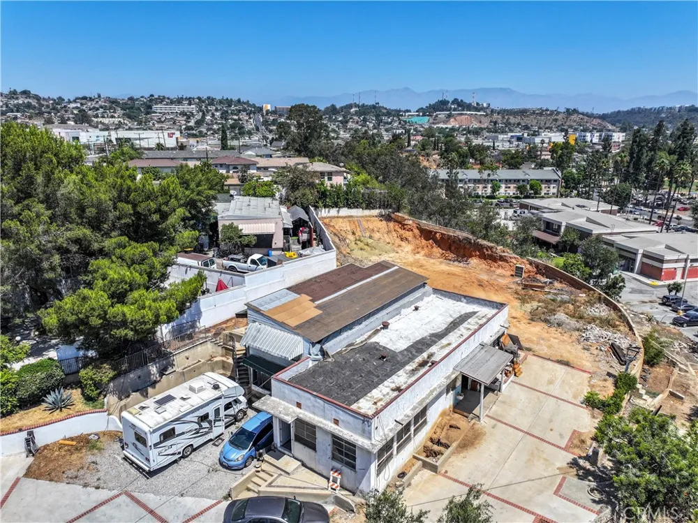 114 Bonnie Beach Place East Los Angeles, CA 90063