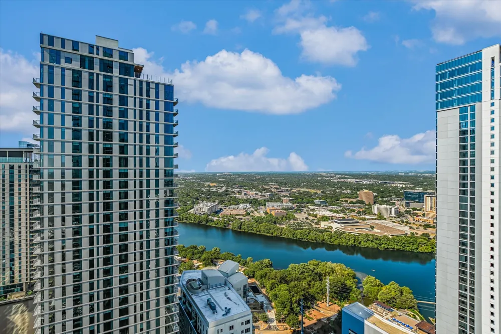 610 Davis Street #3801 Austin, TX 78701