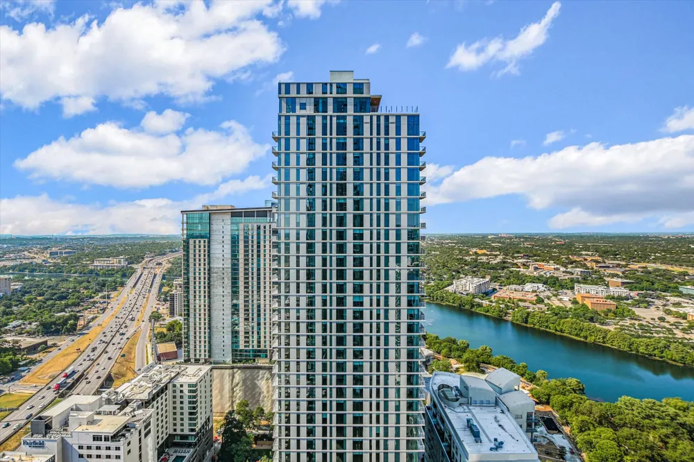 610 Davis Street #3801 Austin, TX 78701