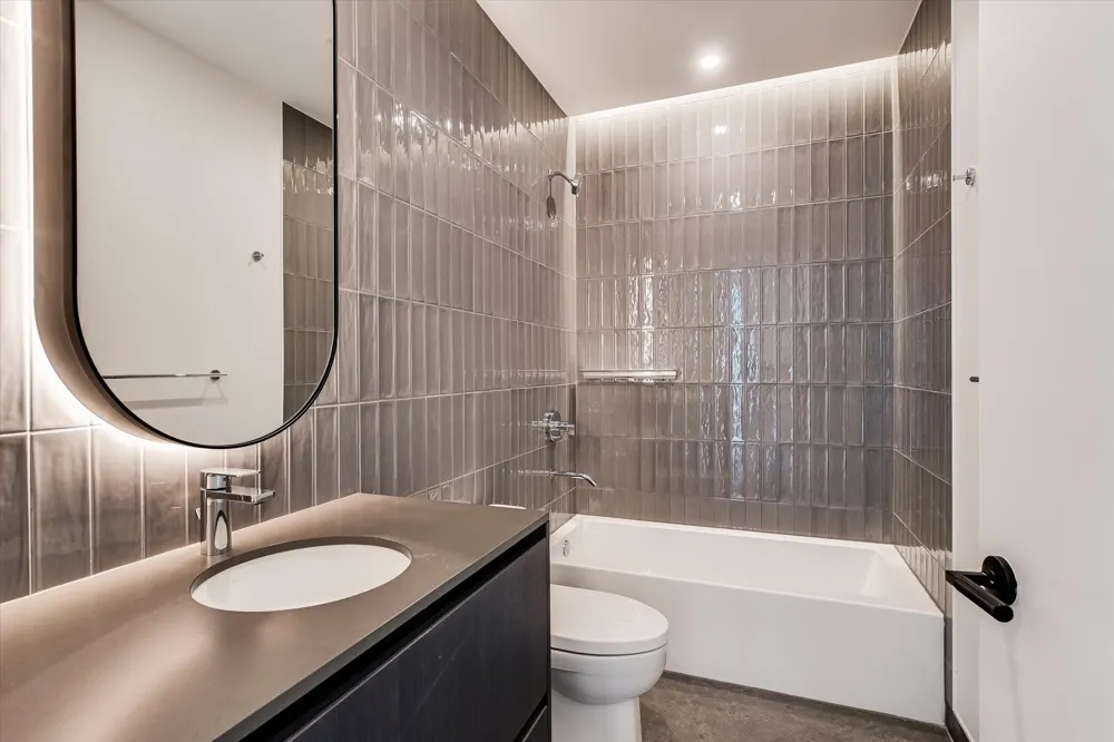 610 Davis Street #3801 Austin, TX 78701