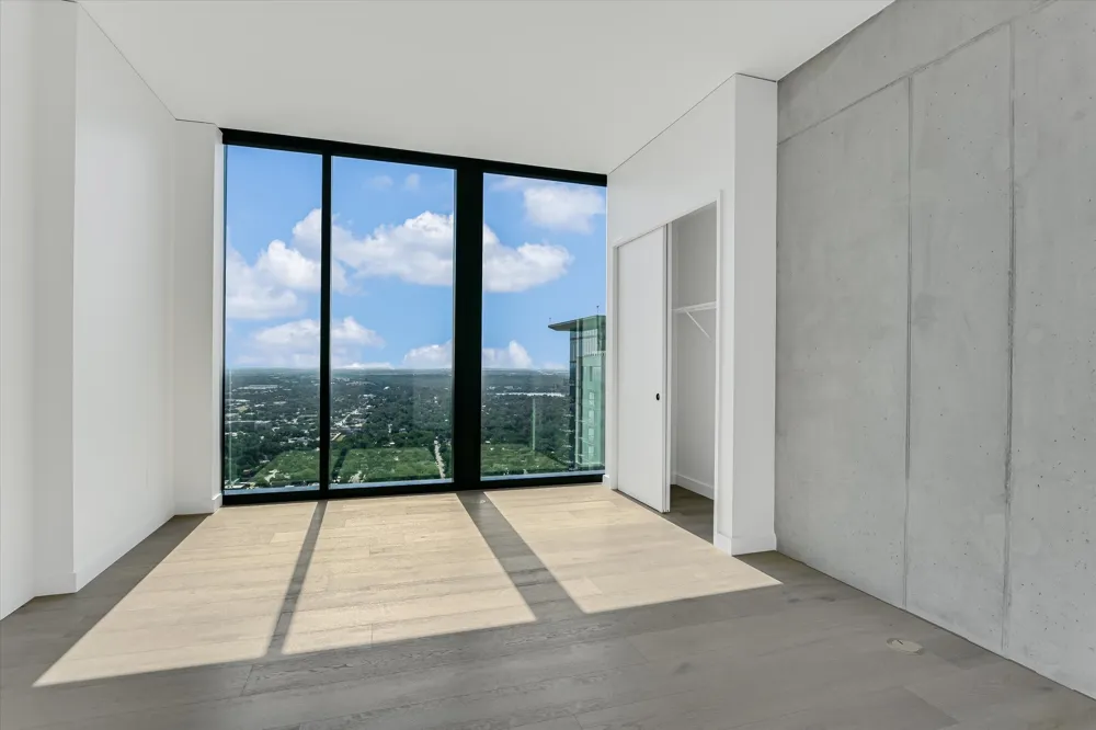 610 Davis Street #3801 Austin, TX 78701