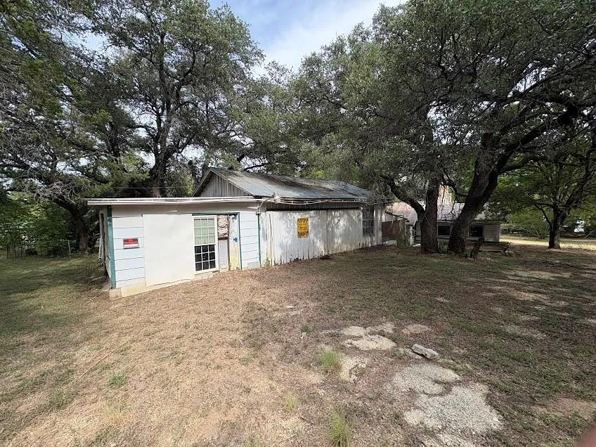 416 Live Oak Loop Whitney, TX 76692