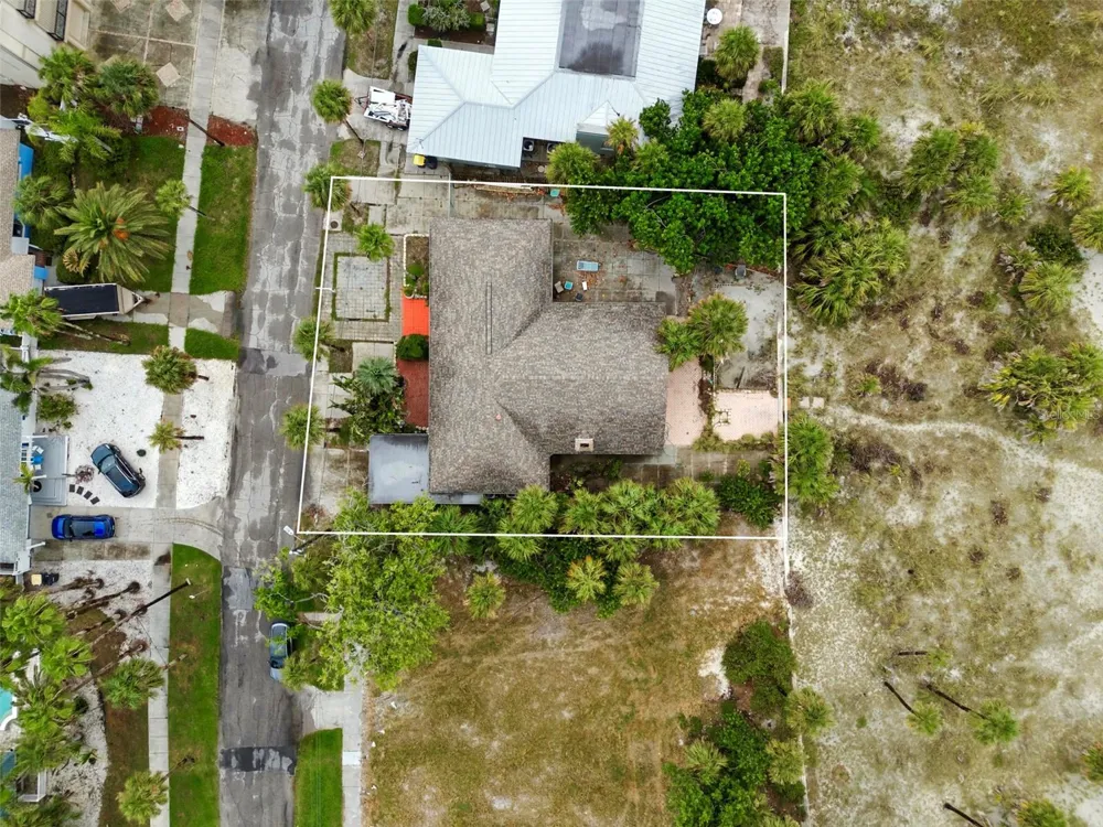 1024 ELDORADO AVENUE Clearwater Beach, FL 33767