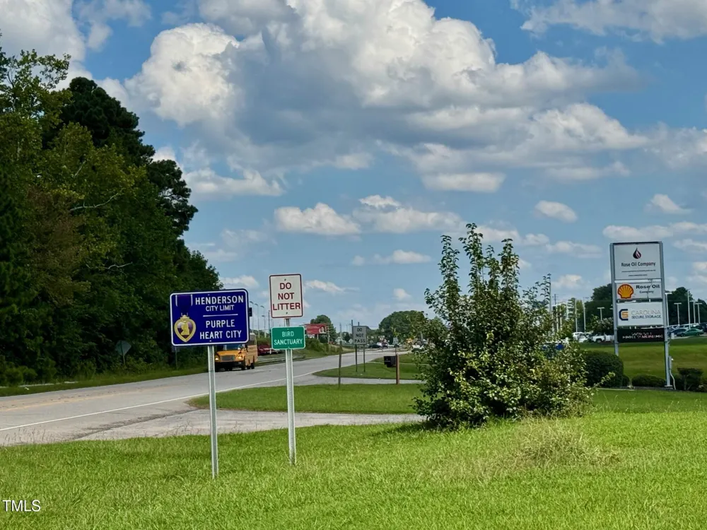 01 158 Business Hwy Henderson, NC 27536