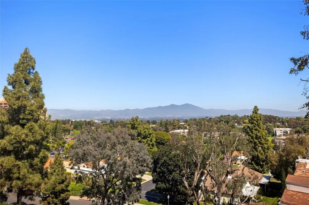 3336 Punta Alta #3D Laguna Woods, CA 92637
