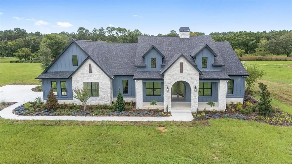 11324 NW 50 LANE ocala, FL 34482
