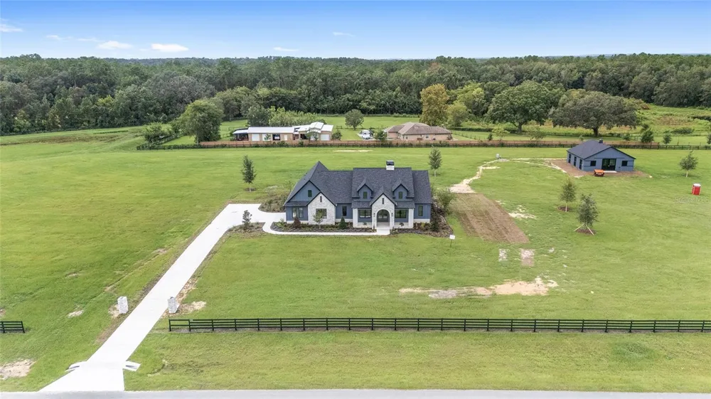 11324 NW 50 LANE ocala, FL 34482