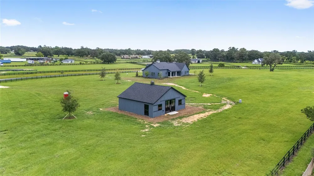 11324 NW 50 LANE ocala, FL 34482