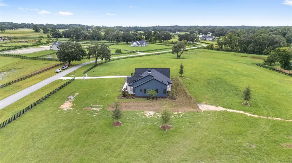 11324 NW 50 LANE ocala, FL 34482