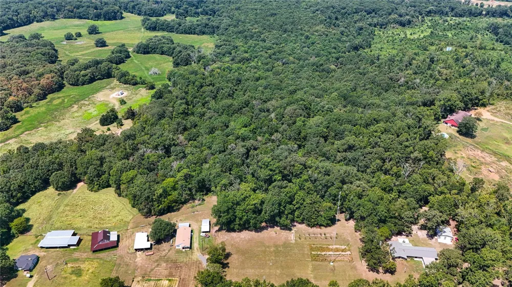 County Road 4111 Timpson, TX 75975