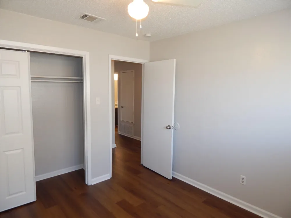 204 Northpointe Avenue #204 La Grange, TX 78945
