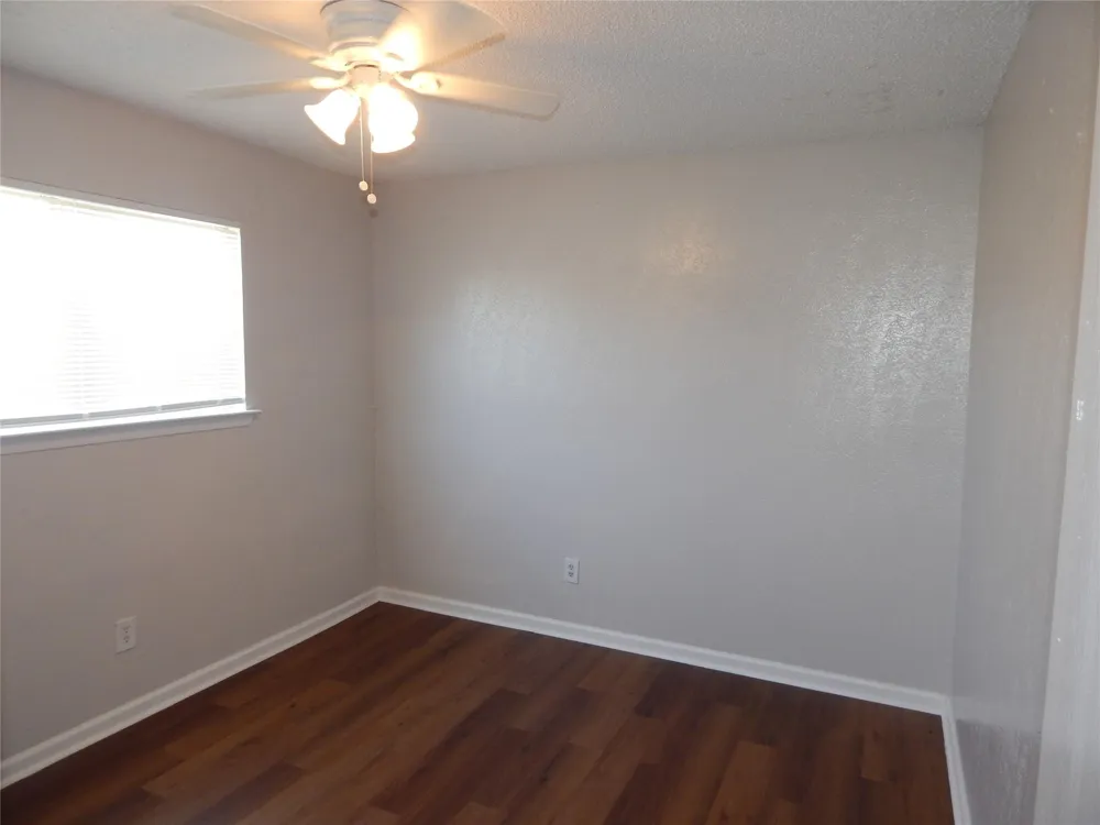 204 Northpointe Avenue #204 La Grange, TX 78945