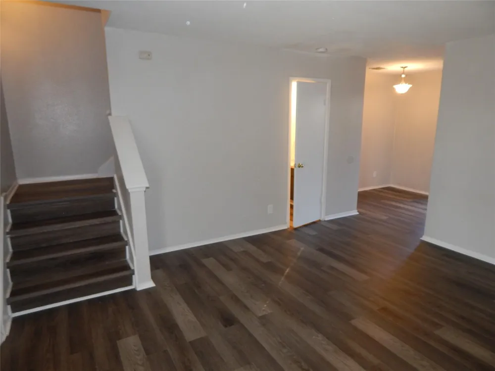 204 Northpointe Avenue #204 La Grange, TX 78945