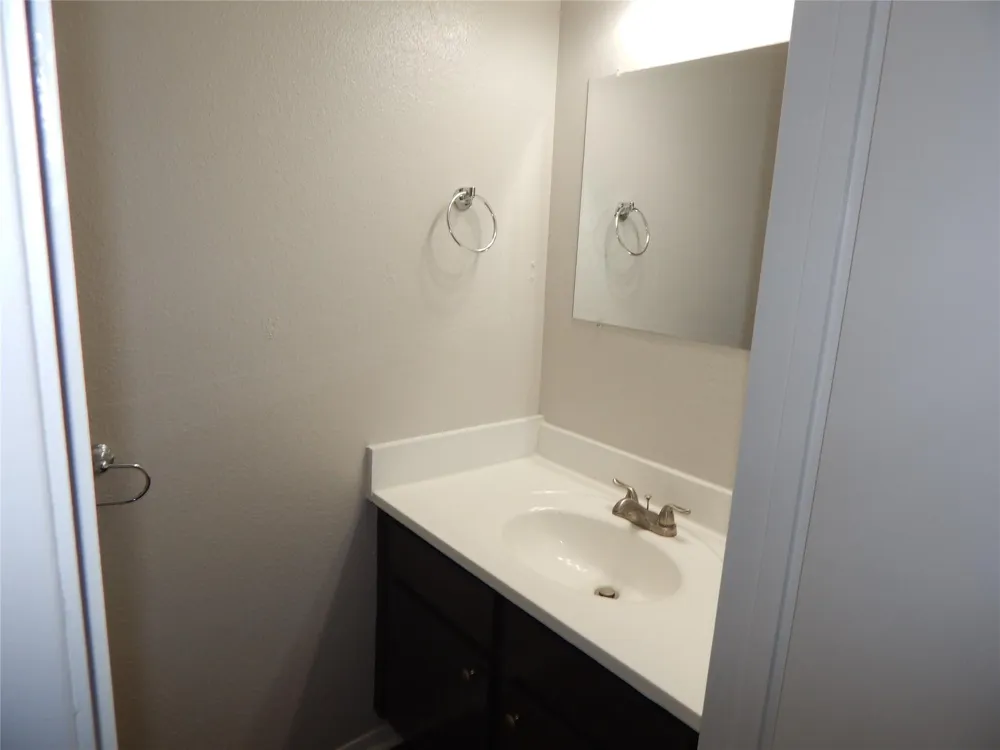 204 Northpointe Avenue #204 La Grange, TX 78945