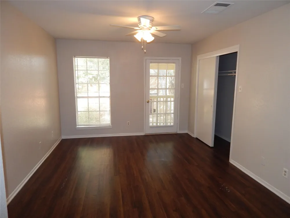 204 Northpointe Avenue #204 La Grange, TX 78945