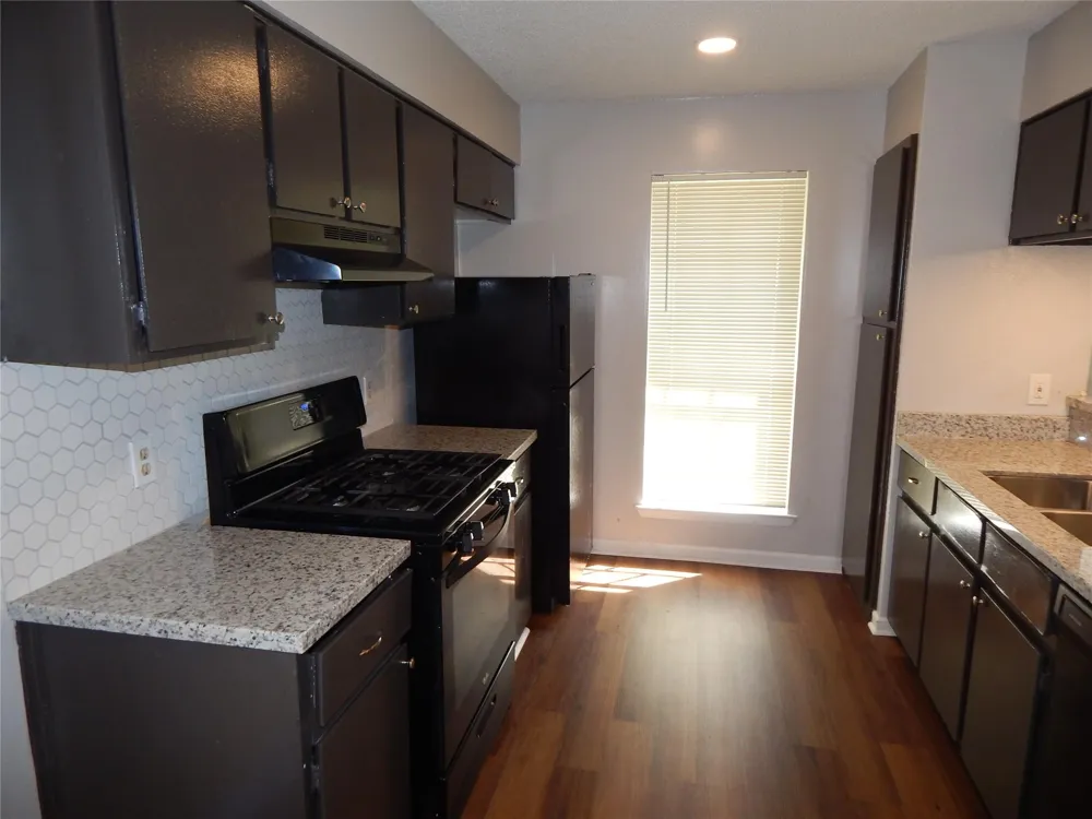 204 Northpointe Avenue #204 La Grange, TX 78945
