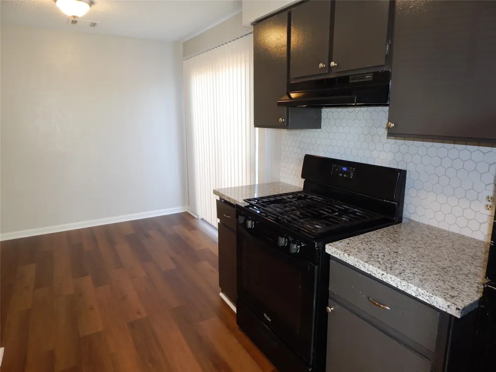 204 Northpointe Avenue #204 La Grange, TX 78945
