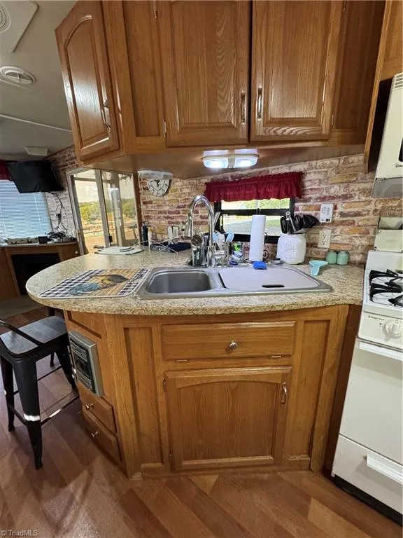 111 Club house Drive New London, NC 28127