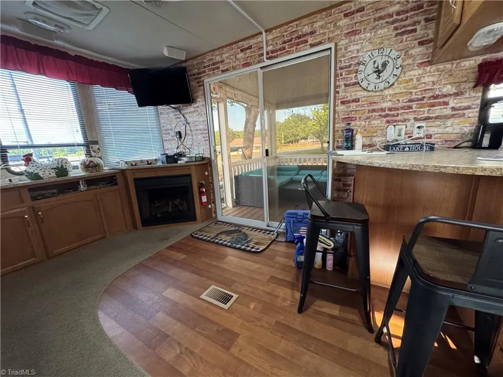 111 Club house Drive New London, NC 28127