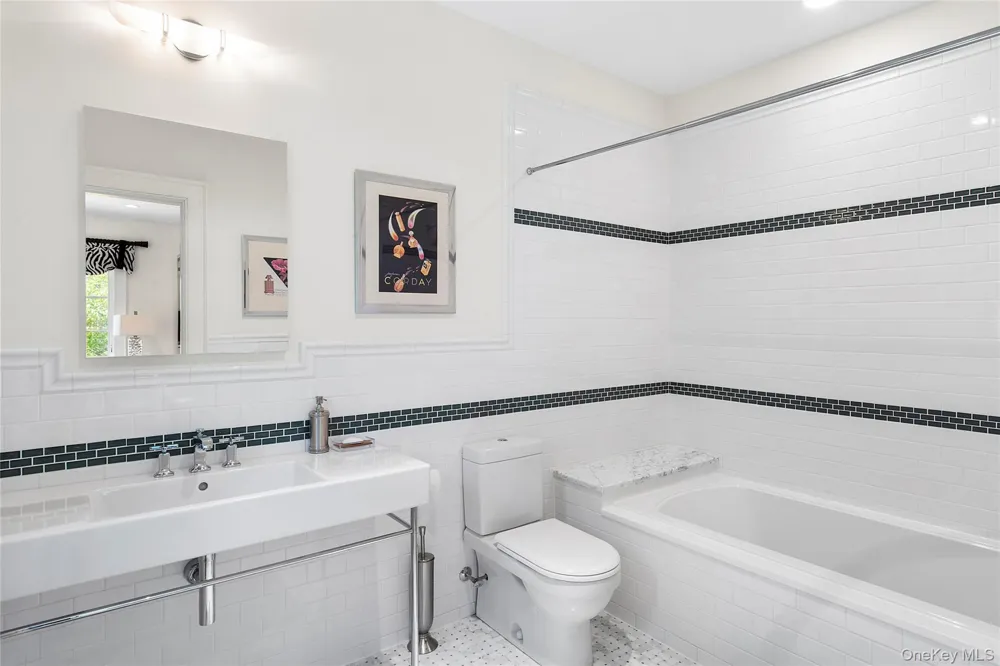 20 Devonshire Lane Amagansett, NY 11930