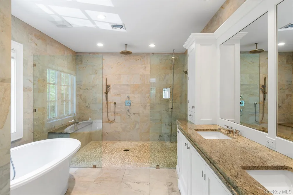 20 Devonshire Lane Amagansett, NY 11930