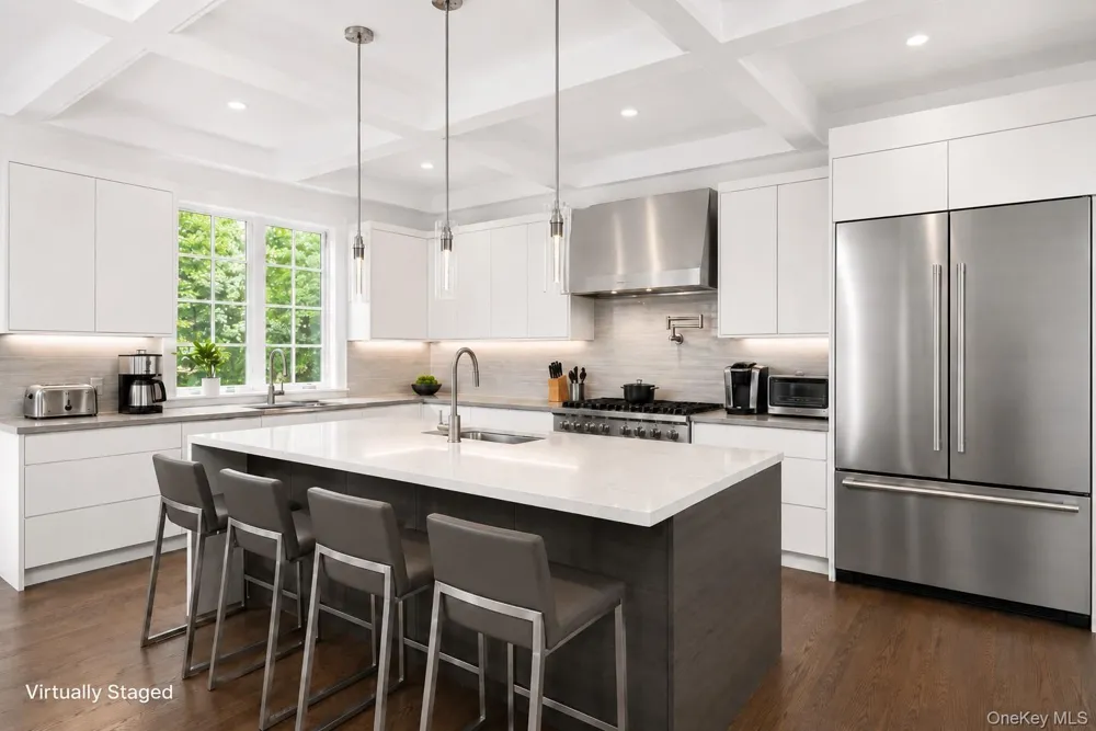 20 Devonshire Lane Amagansett, NY 11930