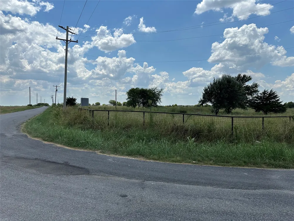 Rutledge Road Whitewright, TX 75491